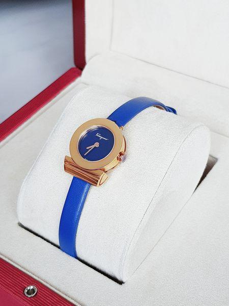 Đồng hồ hiệu Salvatore Ferragamo Gancino Strap